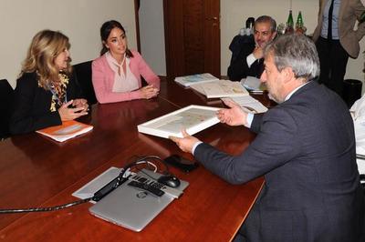 Médicos del Hospital Niños de Acosta Ñu se especializarán en Italia tras firma de acuerdo.
