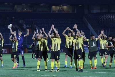 Guaraní venció a Palestino y se mete a la fase de grupos de la Copa Libertadores