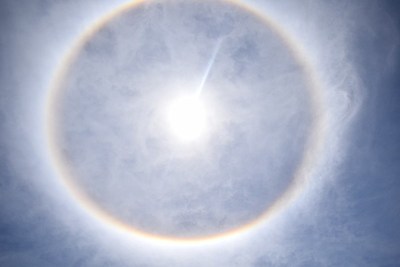 Halo solar decora el cielo paraguayo