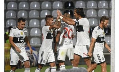 Derlis marca y Olimpia golea en la antesala del clásico