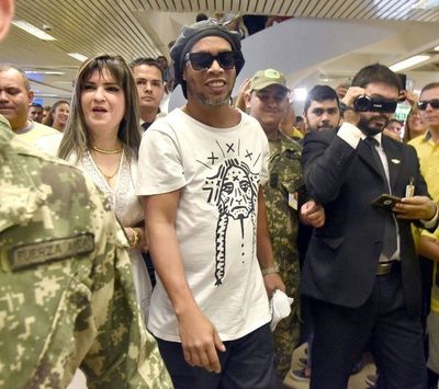 Caso Ronaldinho: Migraciones avisó, pero la ningunearon y tardaron 12 horas
