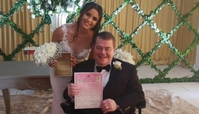 El infierno de la "esposa joven" a lado de Friedmann Cresta
