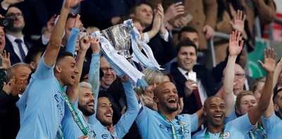 El Manchester City alzó la League Cup