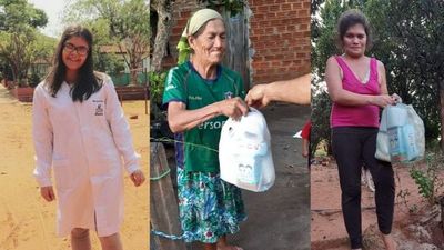 Joven estudiante ignaciana junta víveres y reparte a familias de escasos recursos