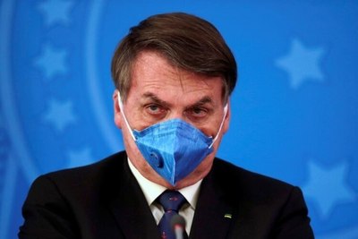 Bolsonaro dice que "no sentiría nada" si se infecta con Covid-19 y ataca los bloqueos estatales