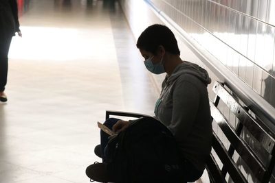 Coronavirus: La carga viral y el sistema inmunológico son factores determinantes en la reacción de cada individuo