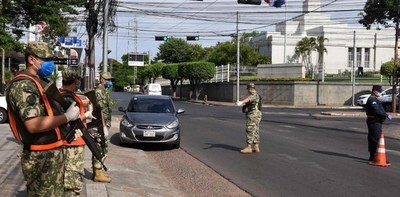 Es la cuarentena la que ayuda a que no tengamos un brote violento de coronavirus, según infectólogo