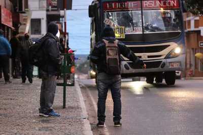 La gente no toma conciencia y por eso no habrá transporte público en Semana Santa, según titular de Dinatran
