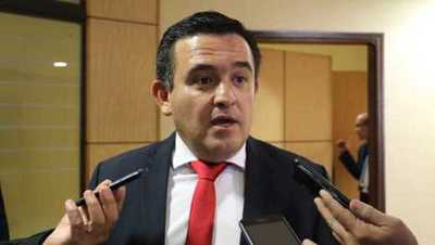 Petta considera que las clases no deberían retomarse tras la cuarentena