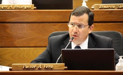 Caso hidroeléctrica: Vera Bejarano dice que amenazas fueron "casi terroristas"