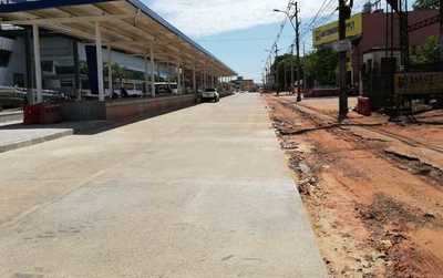 Inician demolición de las paradas del metrobus
