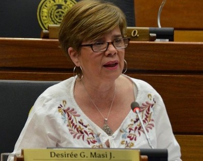 Cuarentena: 'esa persona que inscribió a muertos debe estar presa', afirma senadora