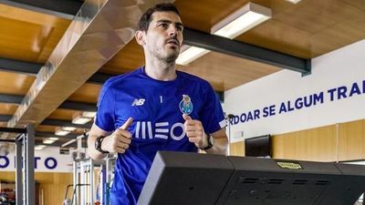 Casillas: “Gracias a todo el personal sanitario”