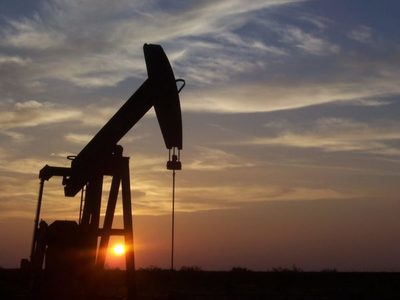 Ricardo Livieres vaticina que precio bajo del petróleo seguirá unos tres años más