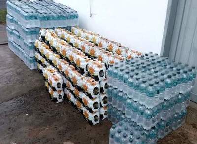Donan jugo y agua mineral para albergues en Misiones