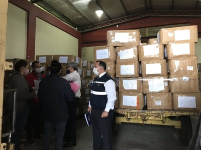 Eurotec e Imedic entregaron 98.000 trajes biosanitarios y 280.000 tapabocas. Faltan 62.000 de los primeros y 7.490.000 de los últimos