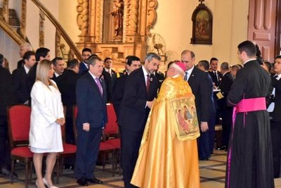 Abdo rechaza ir a Tedeum y sugiere a cúpula católica desactivar la aglomeración