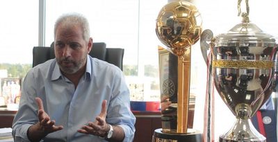 Zapag 'ataca' a Regis y menciona a Olimpia