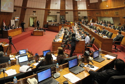 Cámara de Diputados rechaza el pedido de juicio político a Sandra Quiñónez