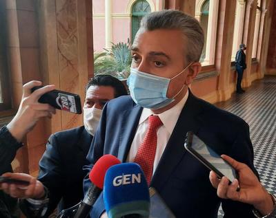 “La gestión misional del ministro Mazzoleni no está en tela de juicio ni está en debate”, afirma Villamayor