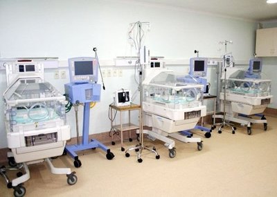 Con el 50% de las camas ocupadas se tendría que tomar una decisión drástica, según viceministro de Salud