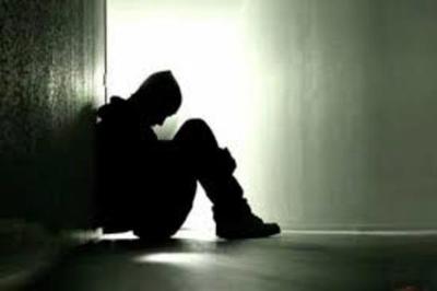 Salud mental: Comportamientos suicidas se van desarrollando tiempo antes del hecho y se muestran indicios