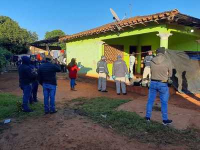 Embajada paraguaya en Málaga asiste psicológicamente a madre de los niños asesinados en Capiatá