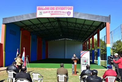 Santa Rosa; inauguran obras en el Club 30 de Agosto