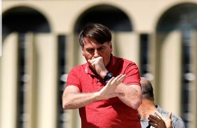 El mensaje de Jair Bolsonaro tras mostrar síntomas de coronavirus y hacerse un nuevo test