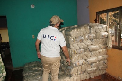 San Pedro: Incautan azúcar, pollo, detergente y bebidas alcohólicas que habrían ingresado de contrabando